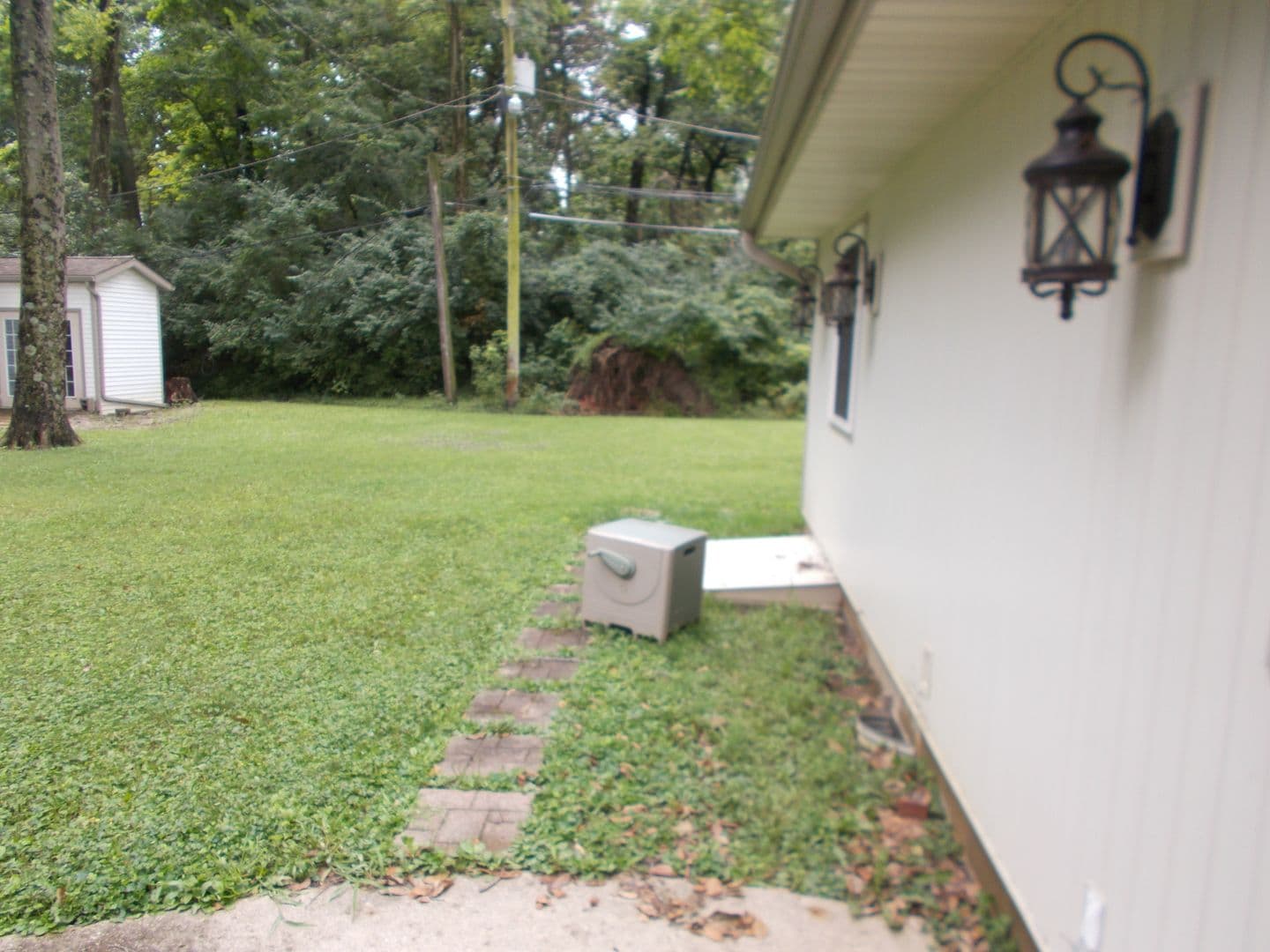 Richmond House: 2250 Autumn Way