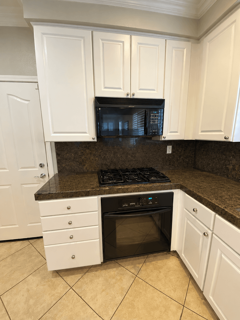 Fairfield House: 567 Abruzzi Court