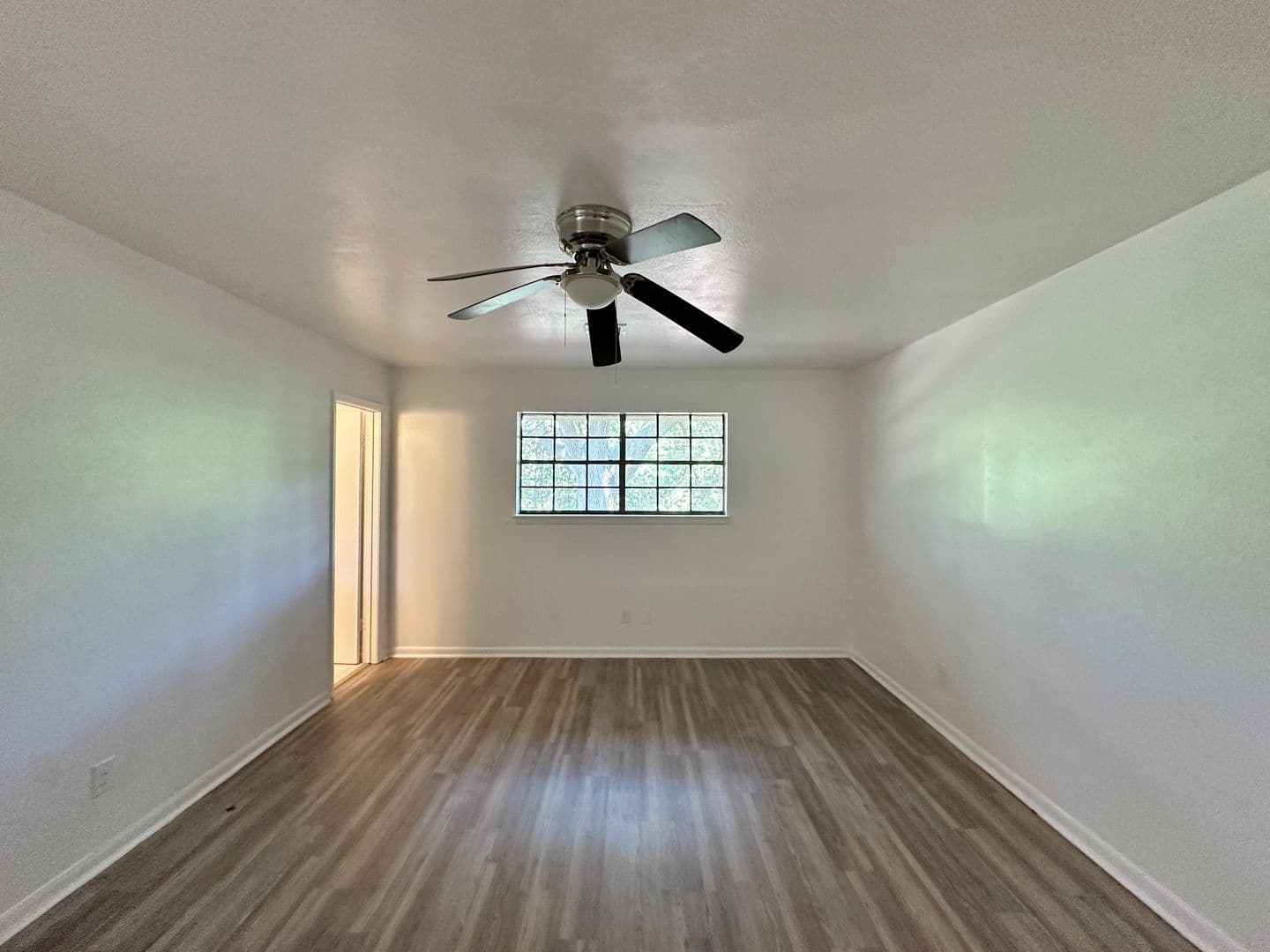 Temple House: 3822 Valley View Drive