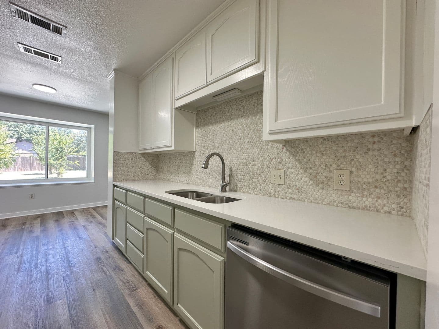 Temple House: 3906 Chisholm Trail