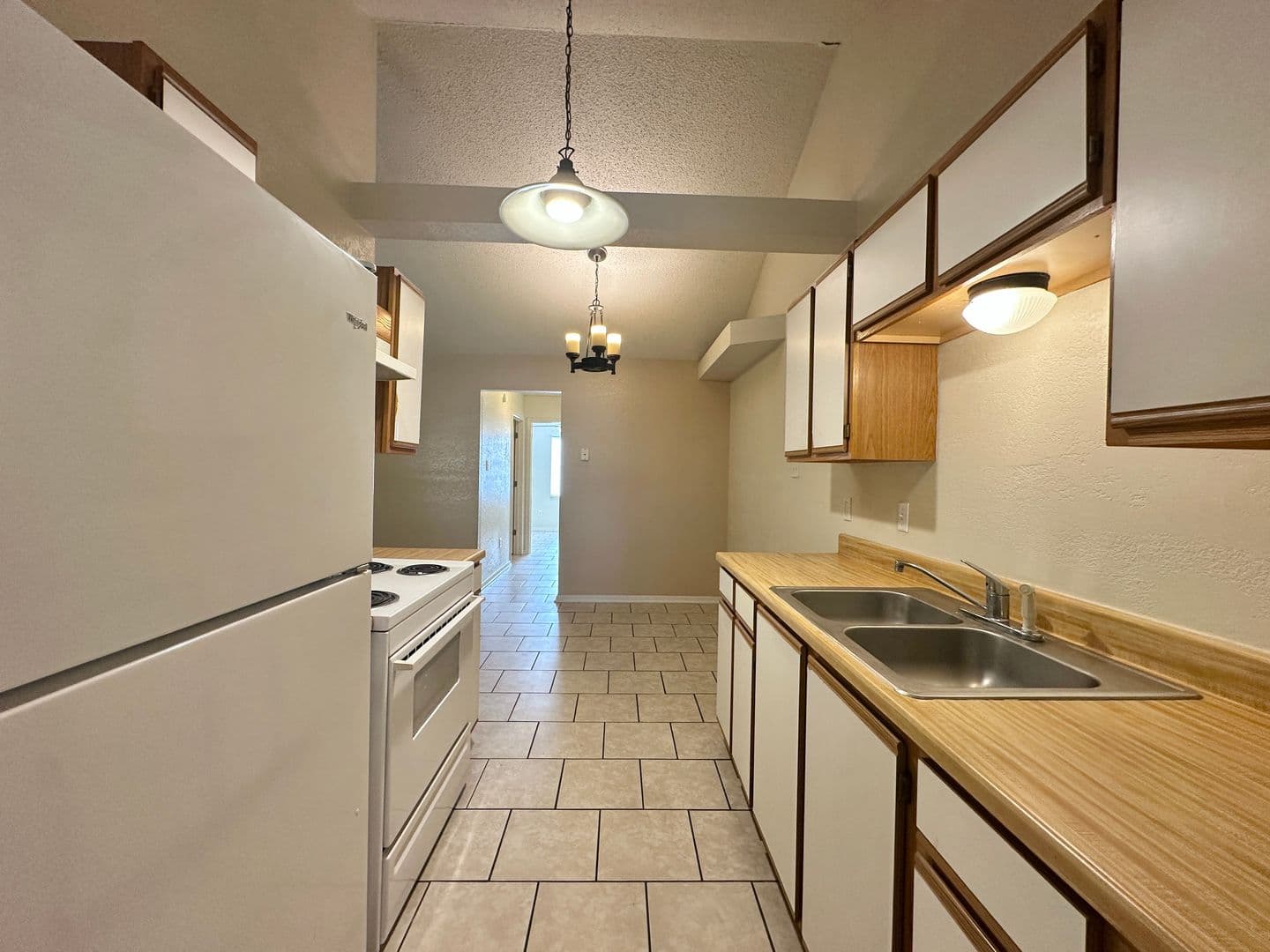 Copperas Cove Apartment: 401 W Lincoln Ave