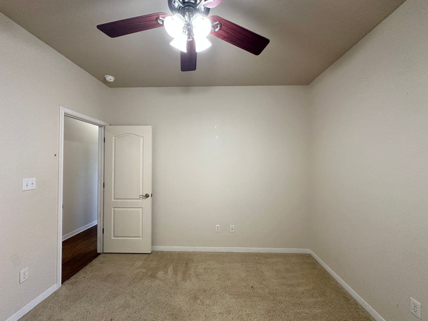 Belton House: 705 Marshall Dr