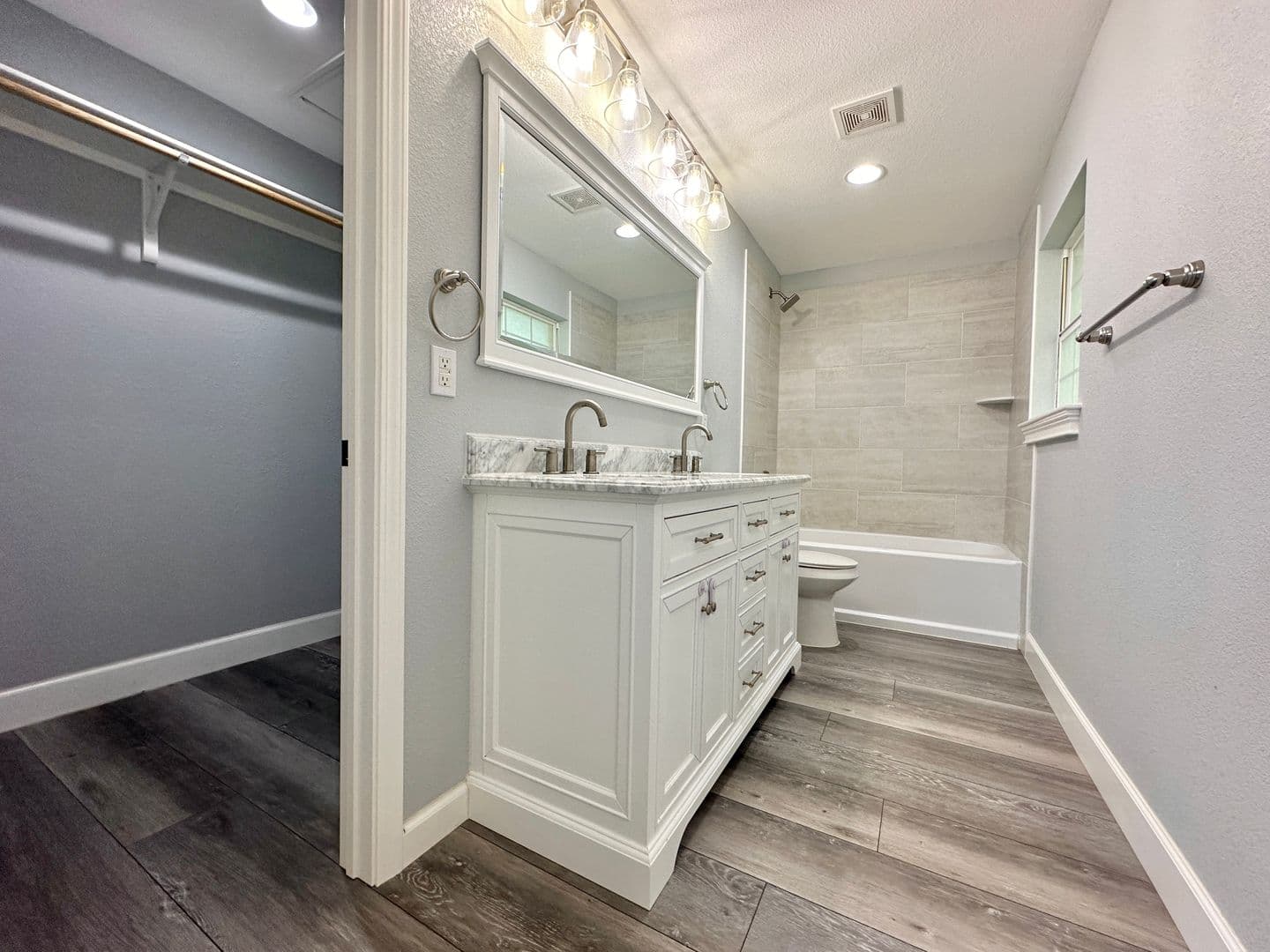 Killeen House: 1401 Connell Dr