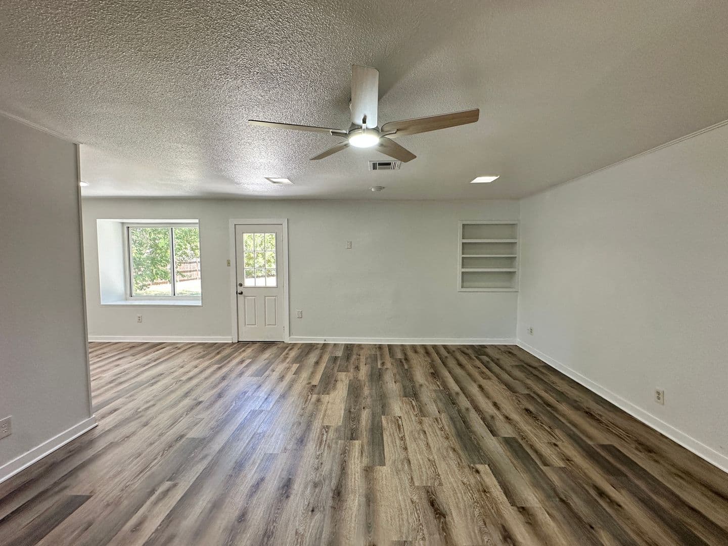Temple House: 3906 Chisholm Trail