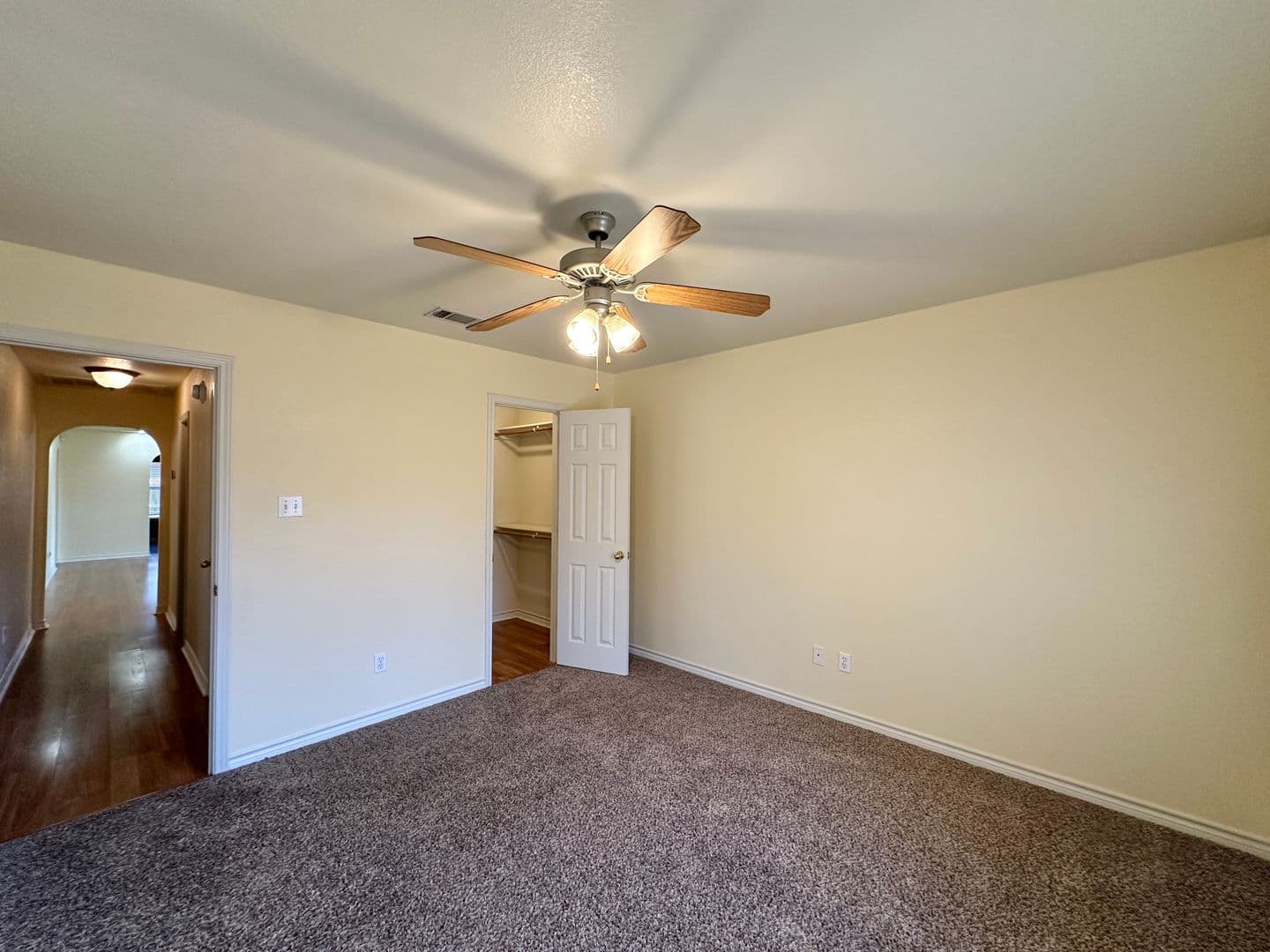 Nolanville House: 170 Wyatt Earp Loop