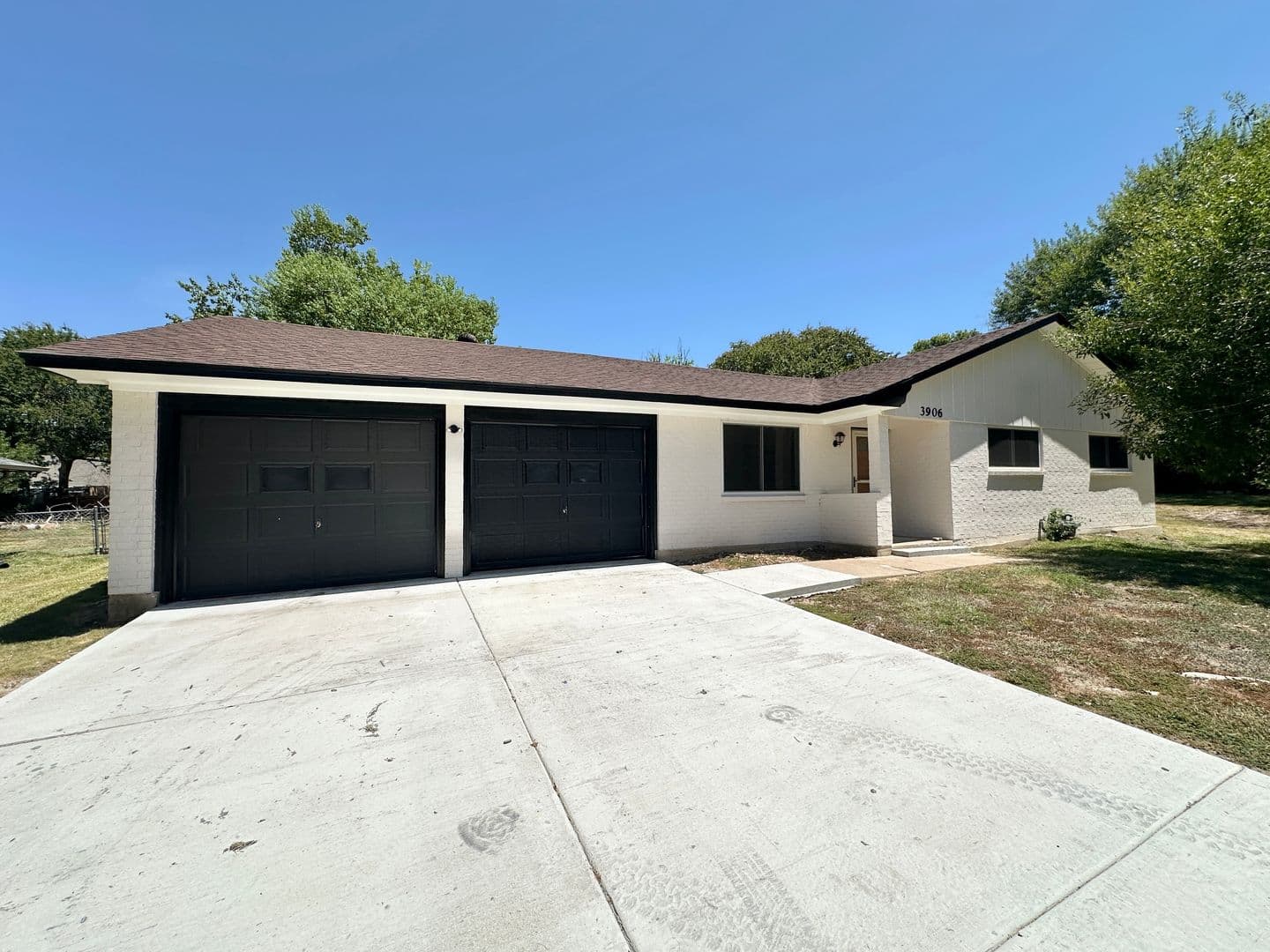 Temple House: 3906 Chisholm Trail