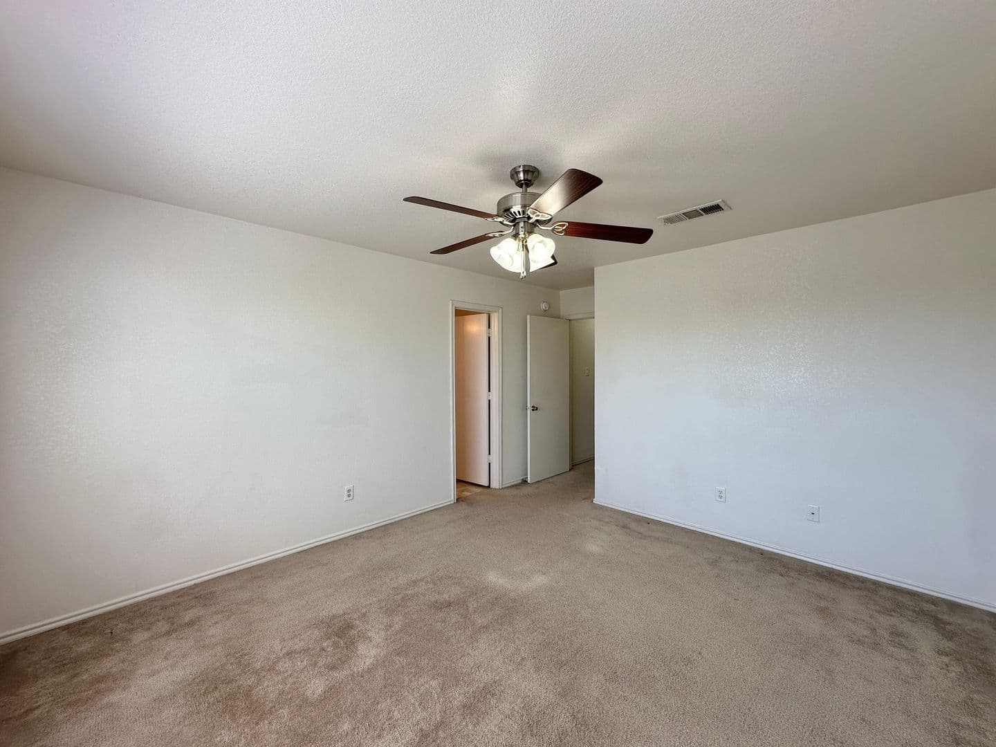 Killeen Multiplex: 5300 Lauren Lea Drive