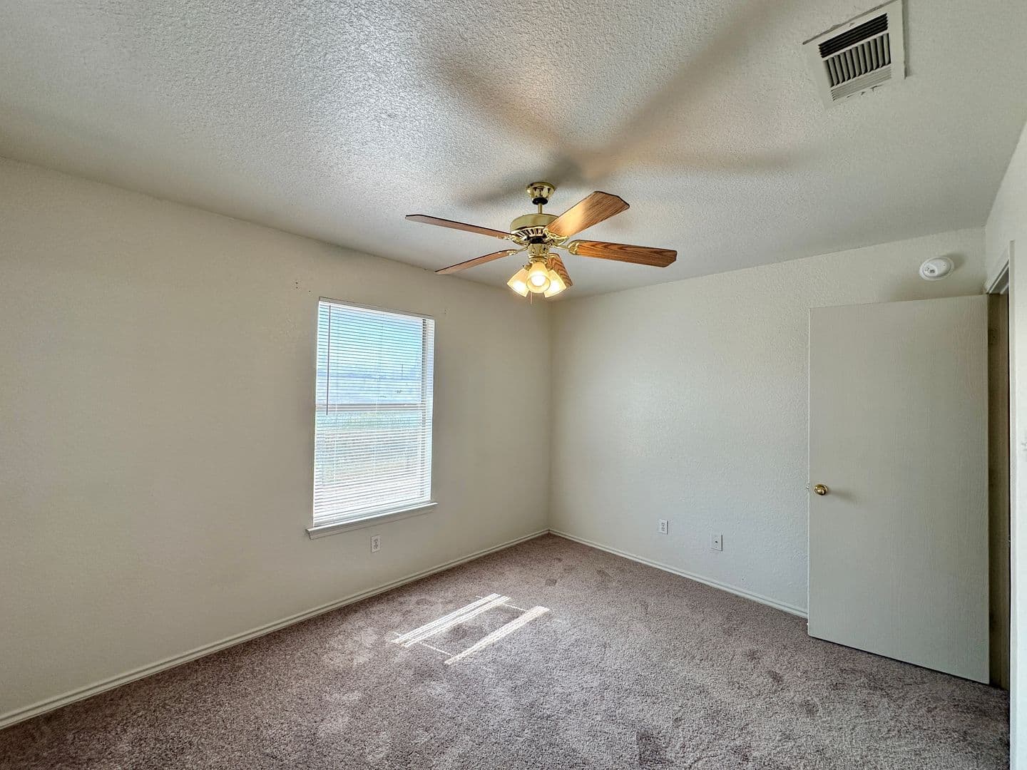 Killeen Multiplex: 2608 Alma Dr