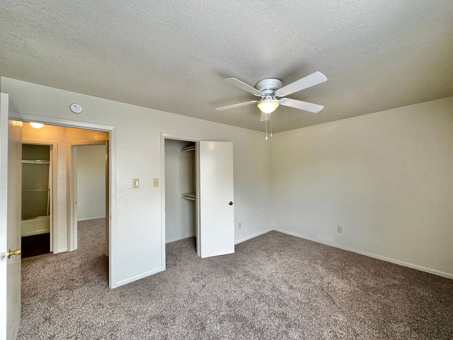 Killeen Townhome: 3004 Chaucer Drive