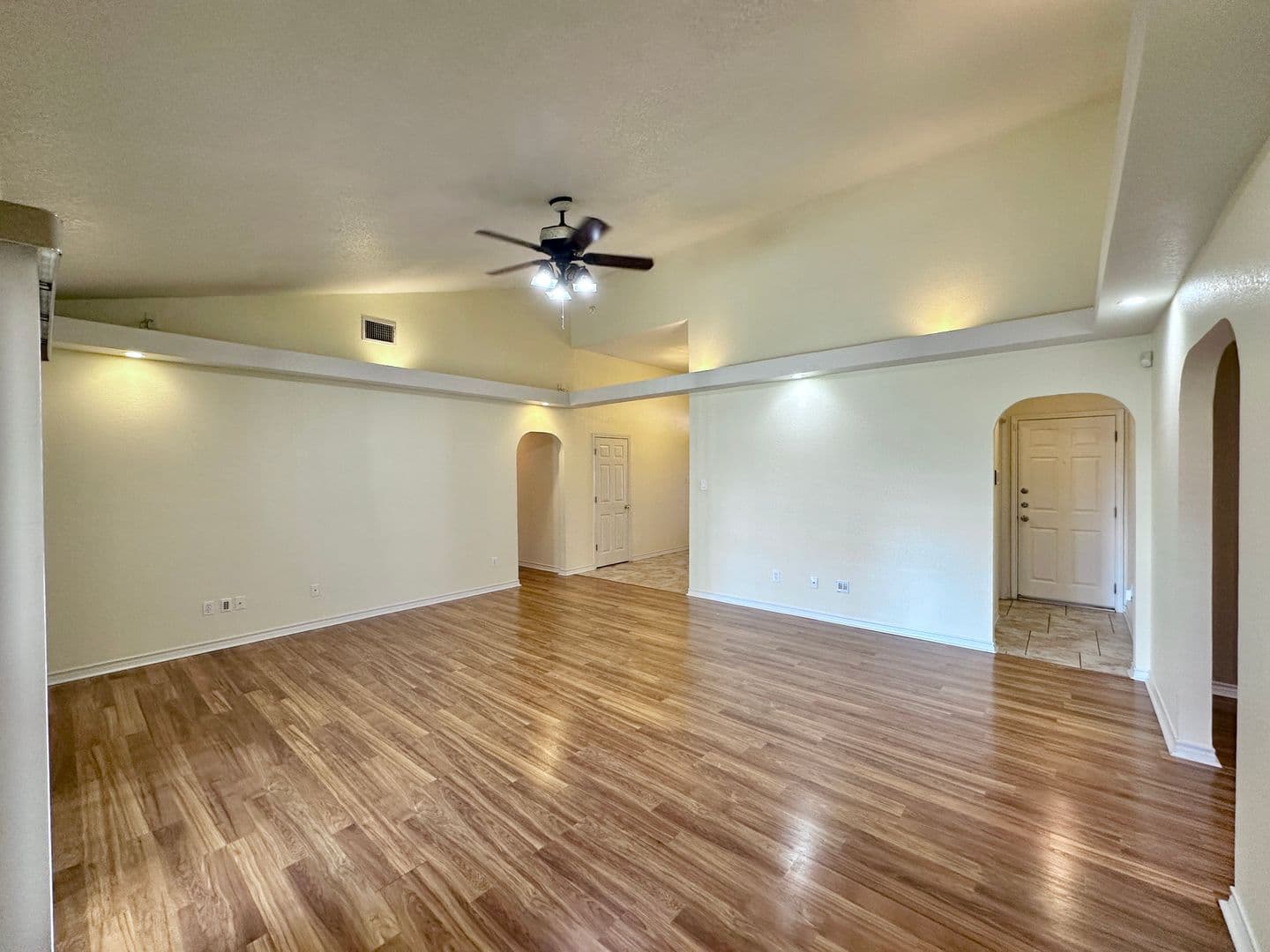 Nolanville House: 170 Wyatt Earp Loop