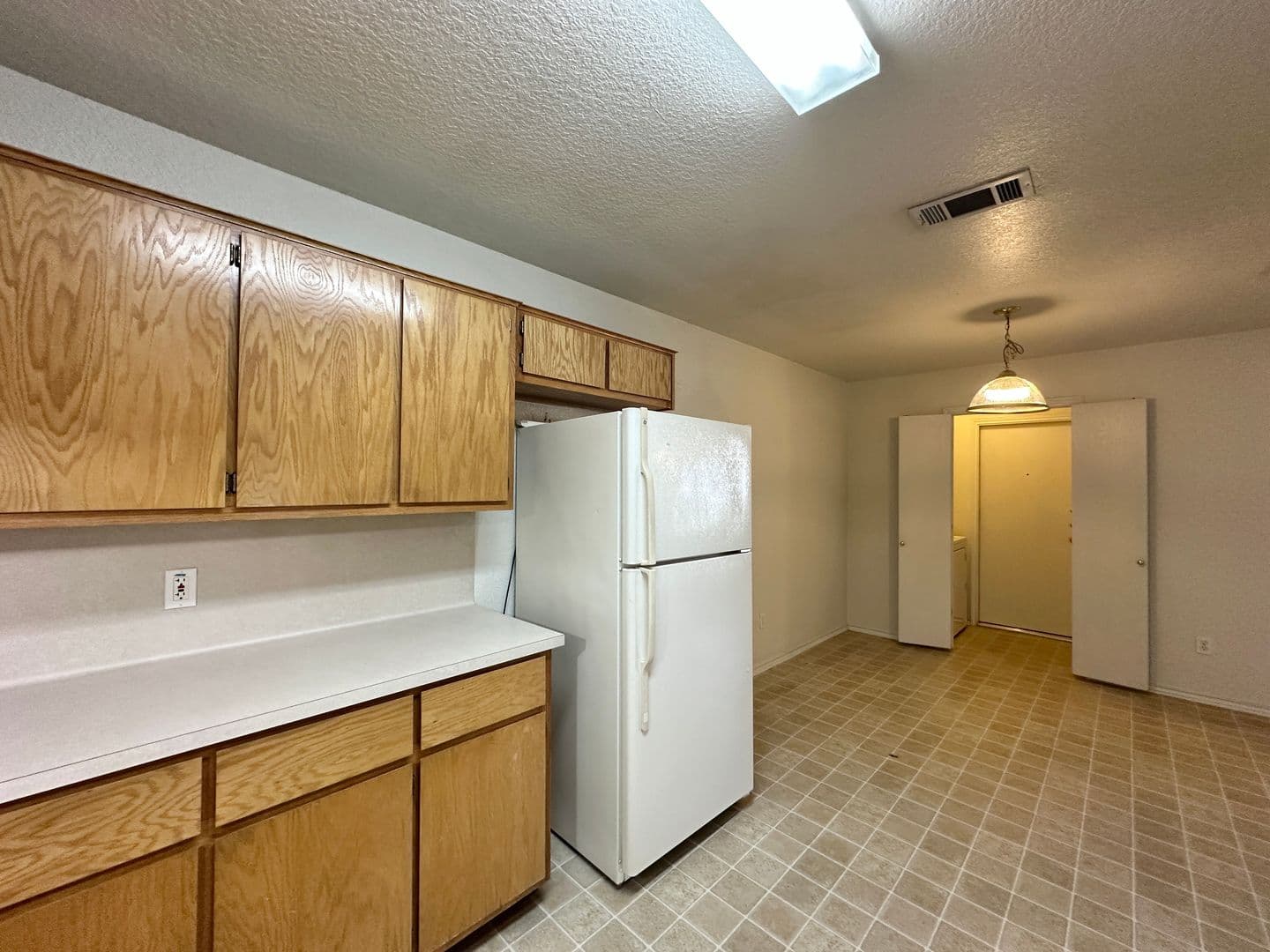 Killeen Multiplex: 2608 Alma Dr