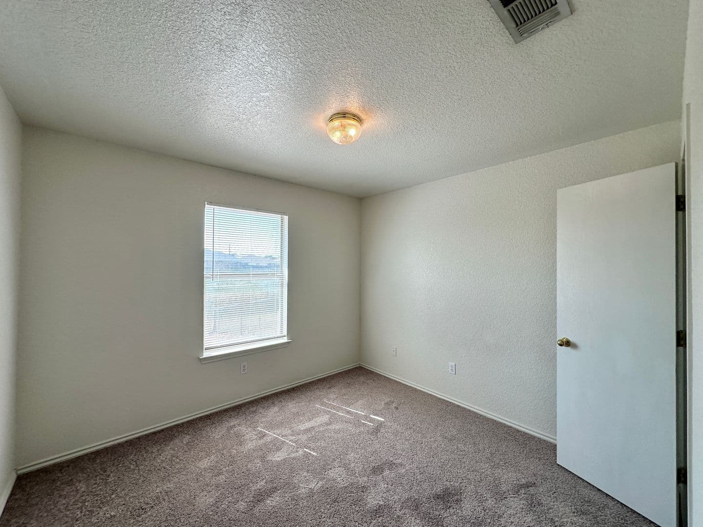 Killeen Multiplex: 2608 Alma Dr