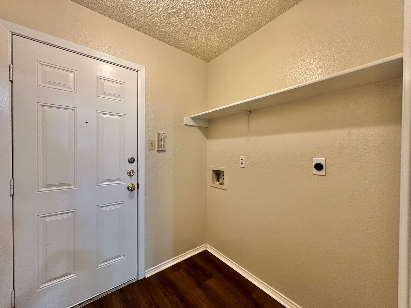 Killeen House: 1307 Waterford Drive