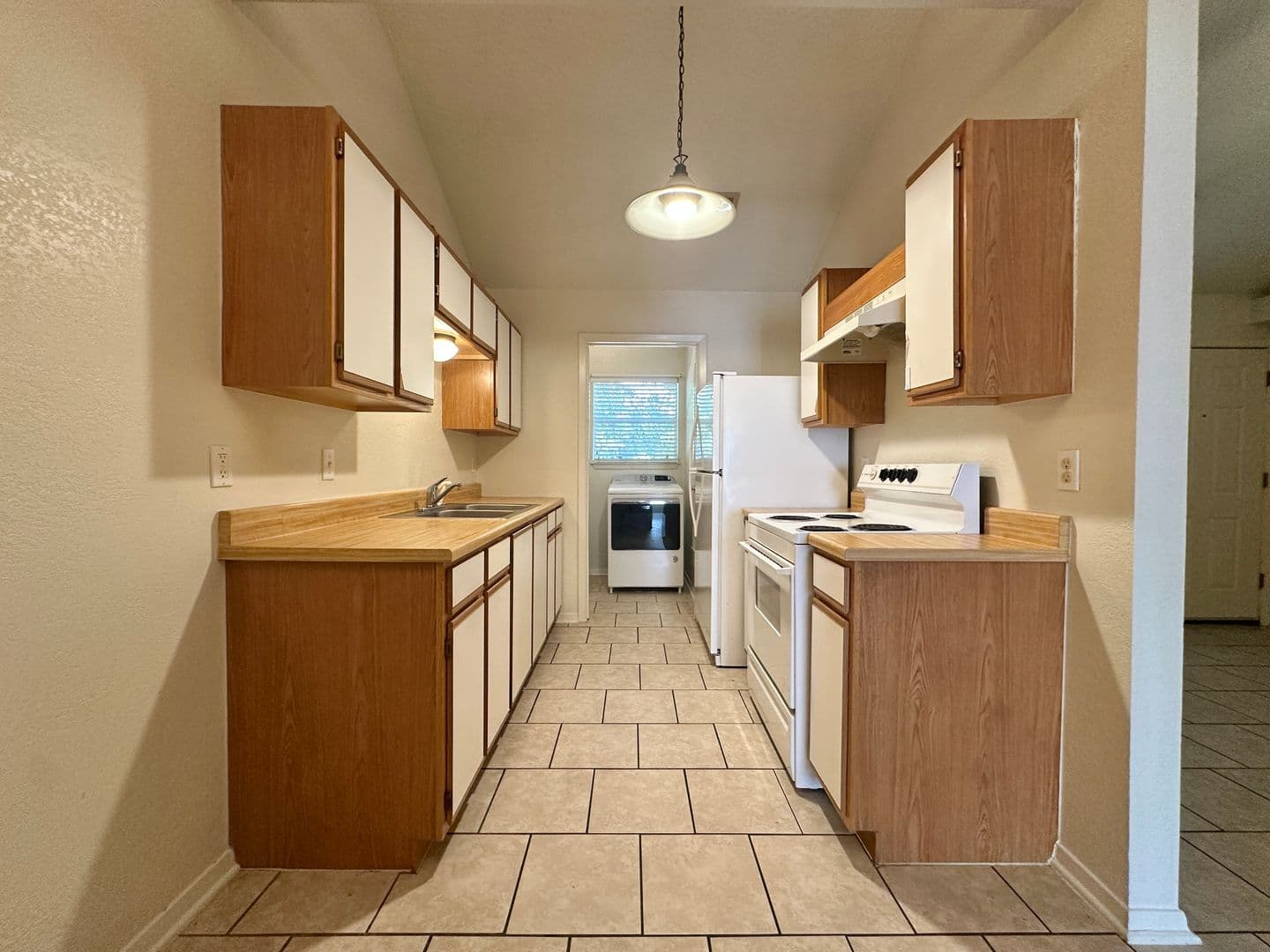 Copperas Cove Apartment: 401 W Lincoln Ave