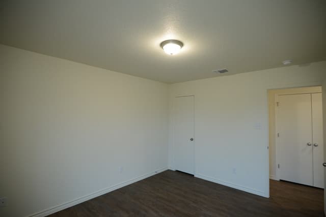Killeen Multiplex: 913 Lasso Dr