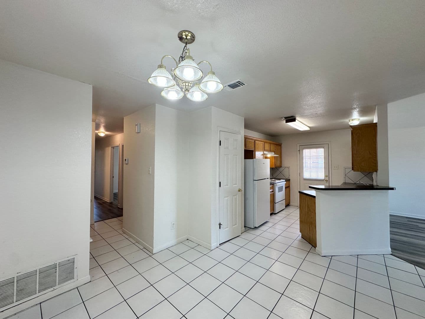 Killeen Multiplex: 3105 Dannen Court