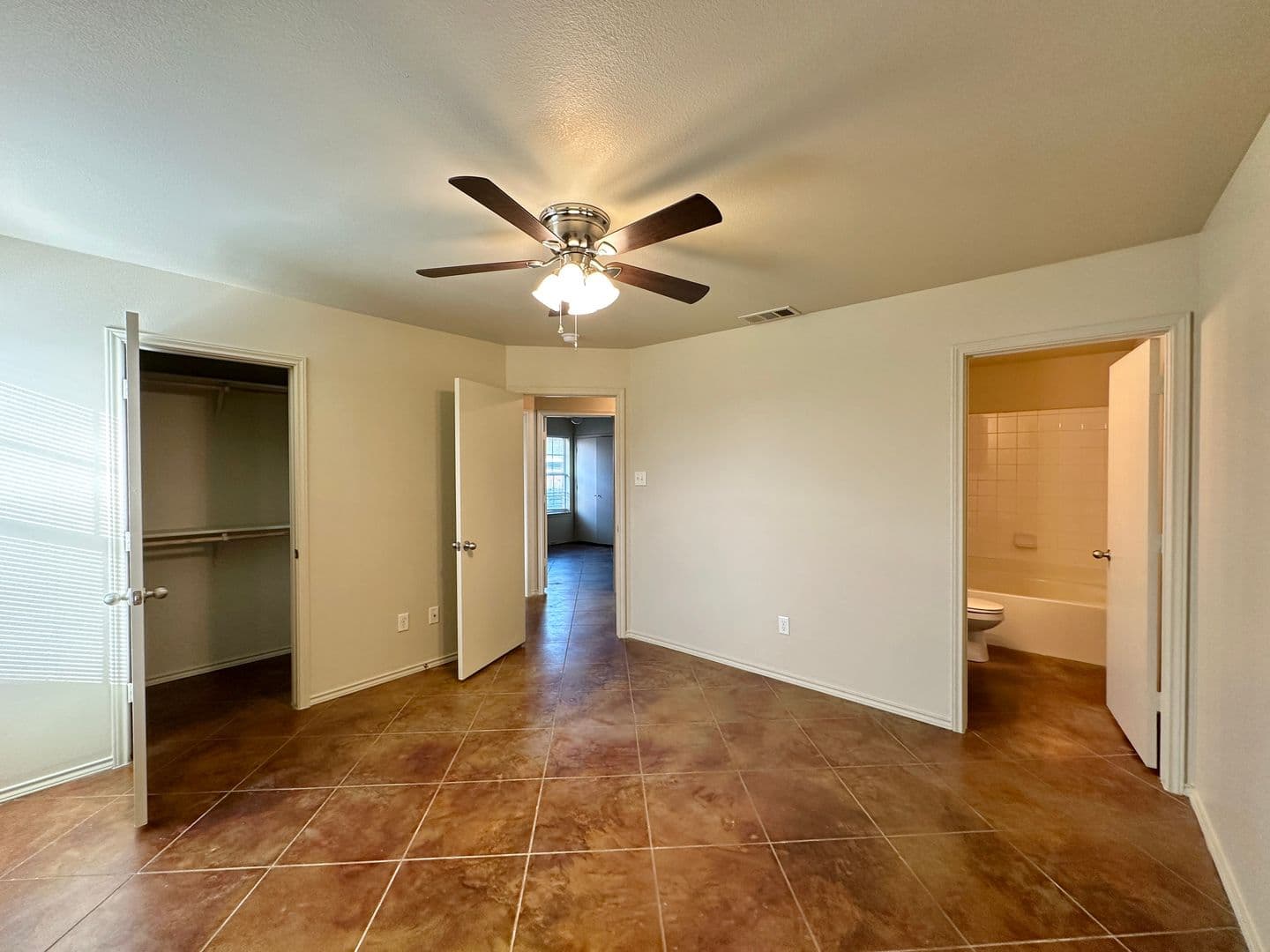 Killeen Multiplex: 6411 Temora Loop