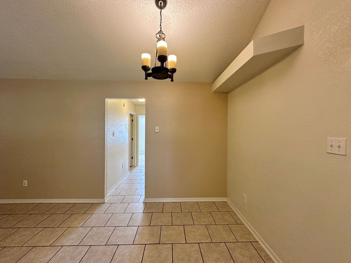 Copperas Cove Apartment: 401 W Lincoln Ave