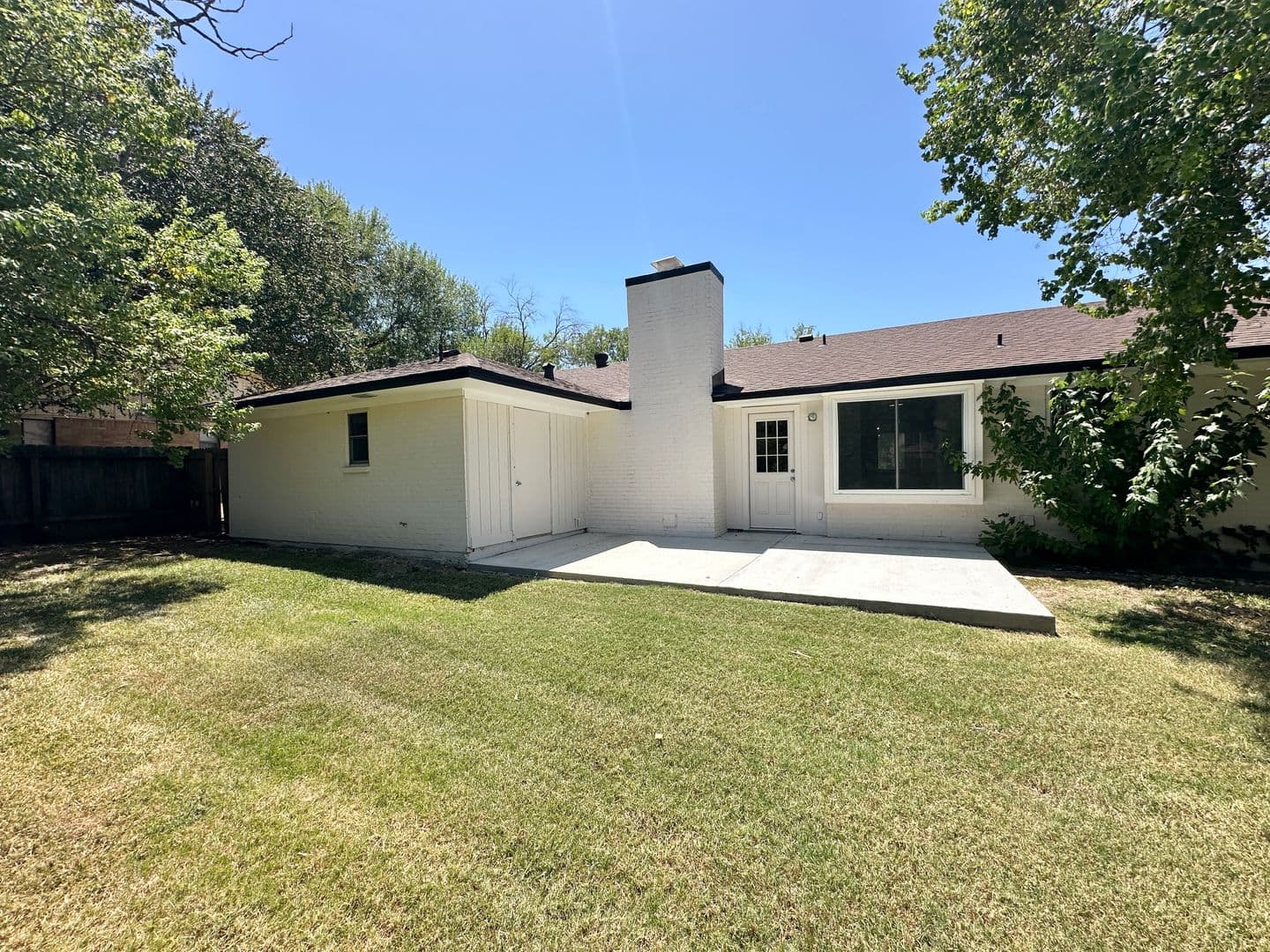 Temple House: 3906 Chisholm Trail