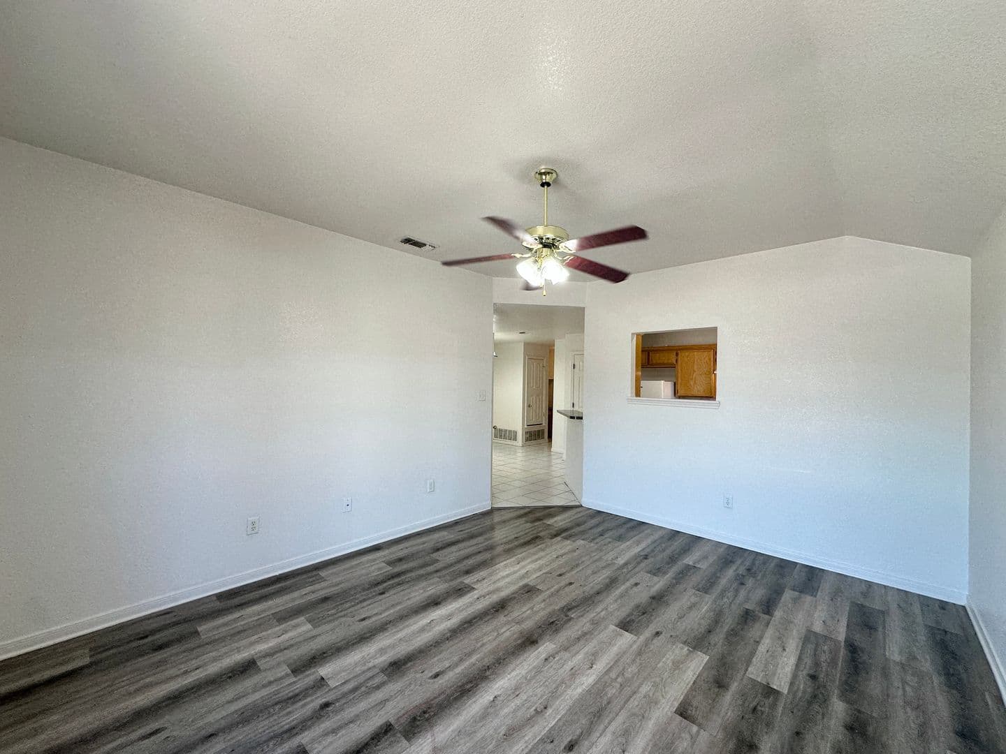 Killeen Multiplex: 3105 Dannen Court