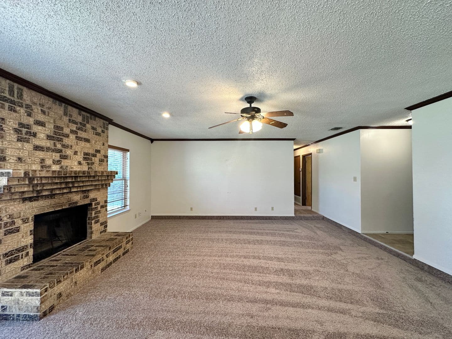 Killeen House: 1602 Becker Dr