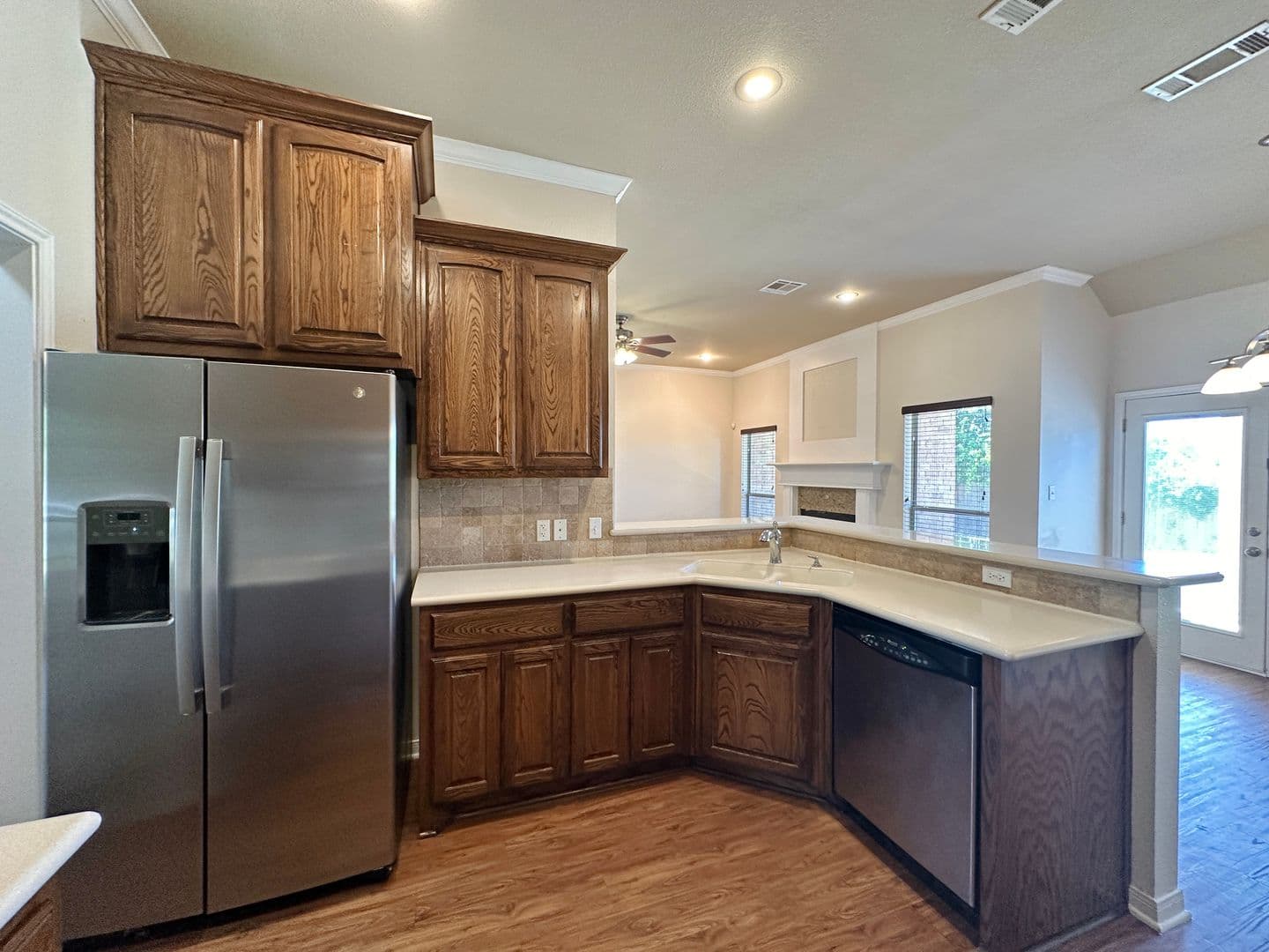 Belton House: 705 Marshall Dr