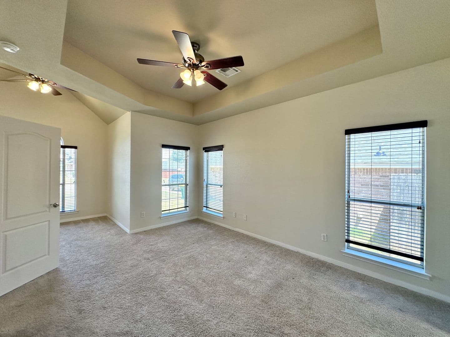 Belton House: 705 Marshall Dr