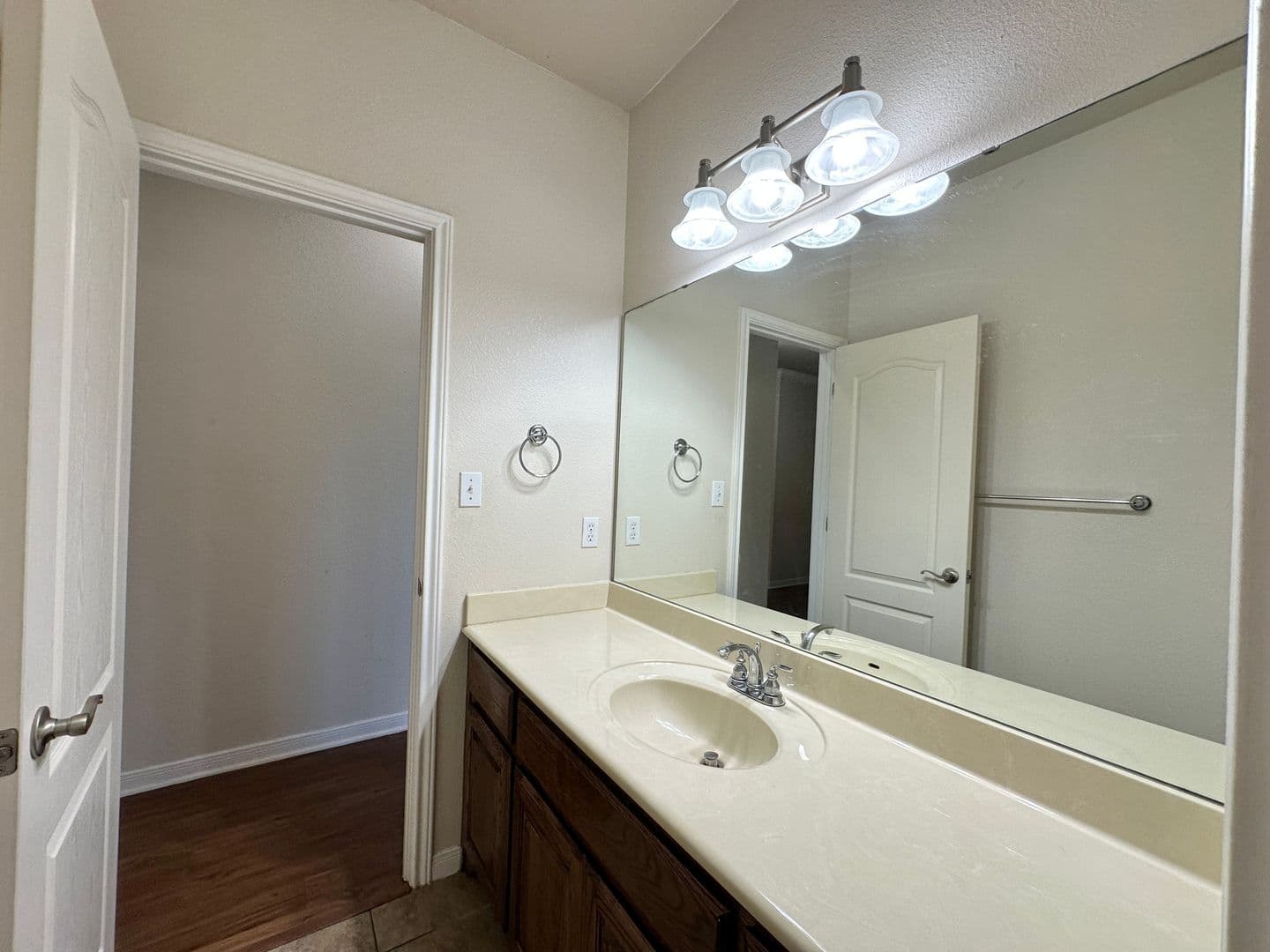 Belton House: 705 Marshall Dr