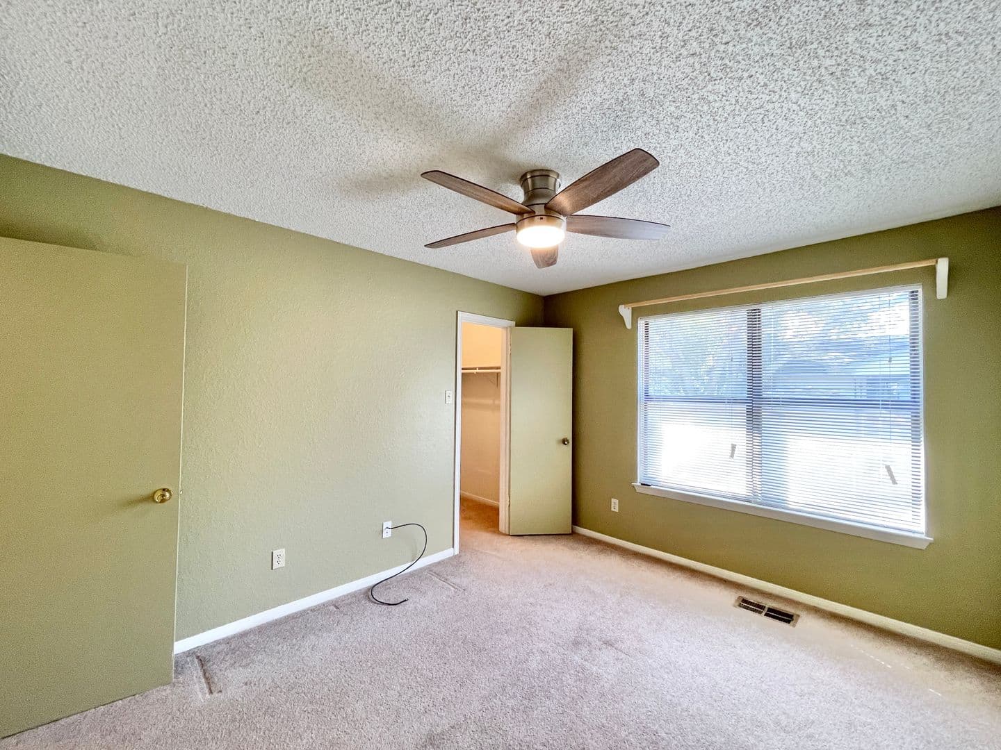 Killeen Townhome: 4806 Rainbow Cir