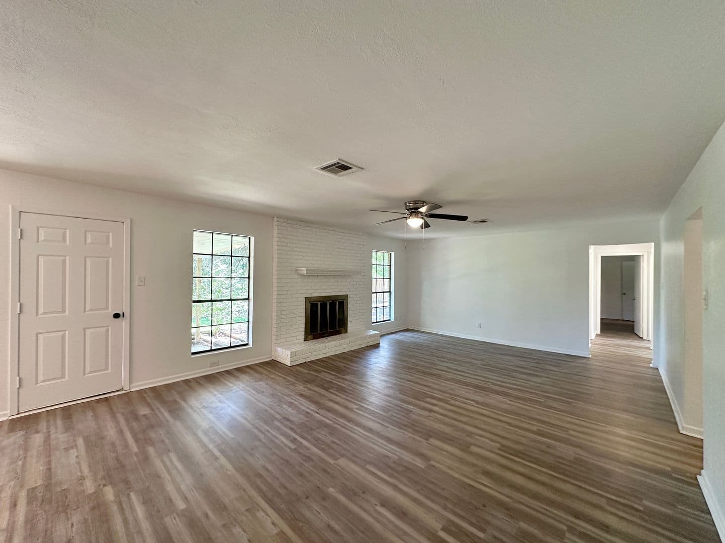 Temple House: 3822 Valley View Drive