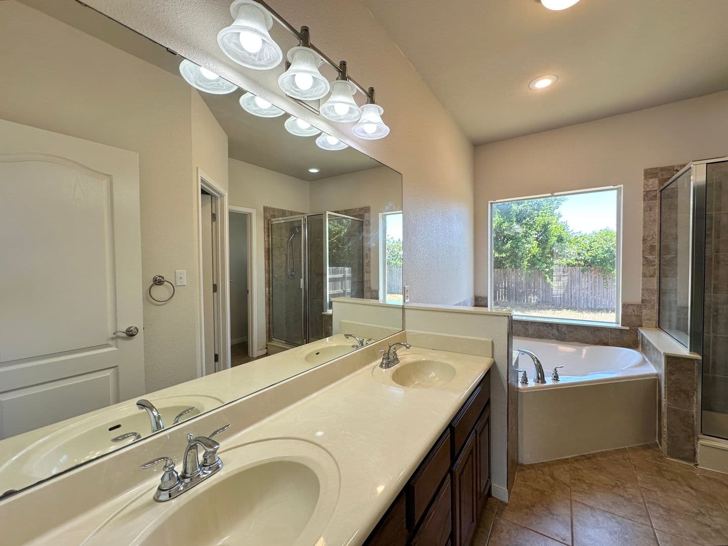 Belton House: 705 Marshall Dr