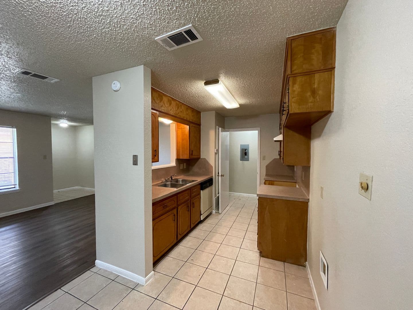 Killeen Townhome: 3608 Hereford Lane