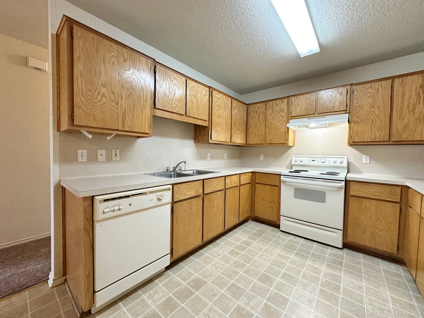 Killeen Multiplex: 2608 Alma Dr