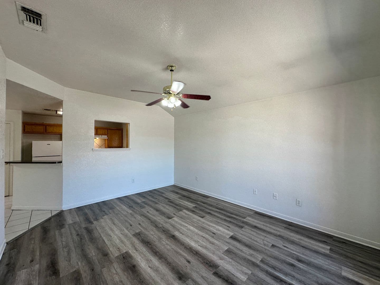 Killeen Multiplex: 3105 Dannen Court