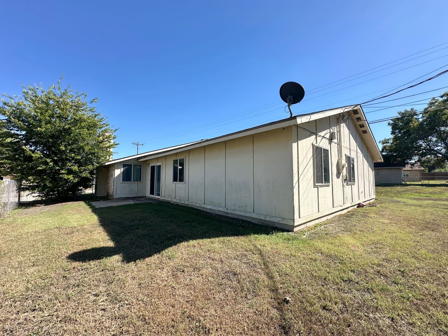 Killeen House: 2005 Ruiz Dr