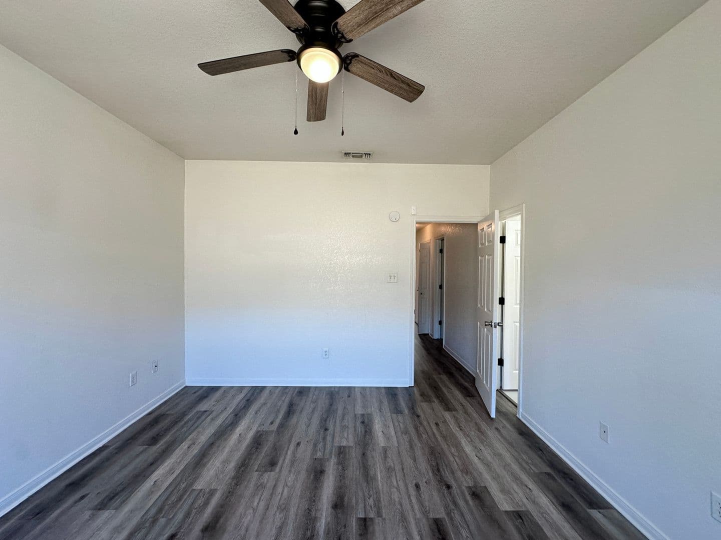 Killeen Multiplex: 3105 Dannen Court