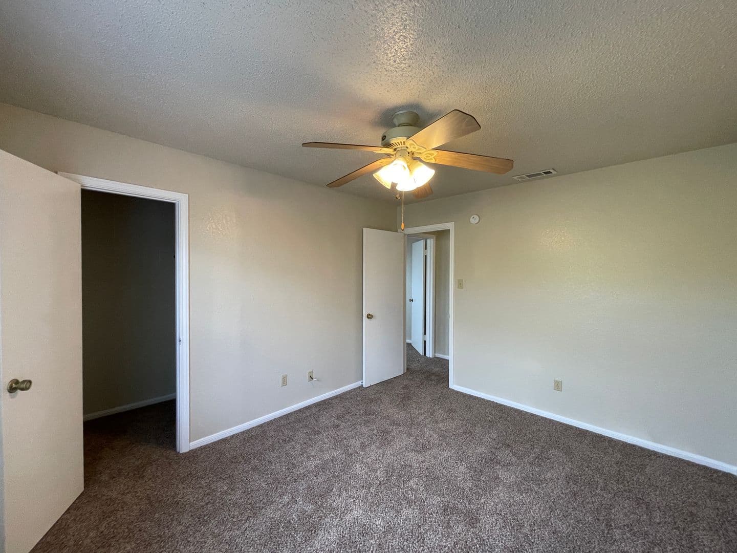 Killeen Townhome: 3608 Hereford Lane