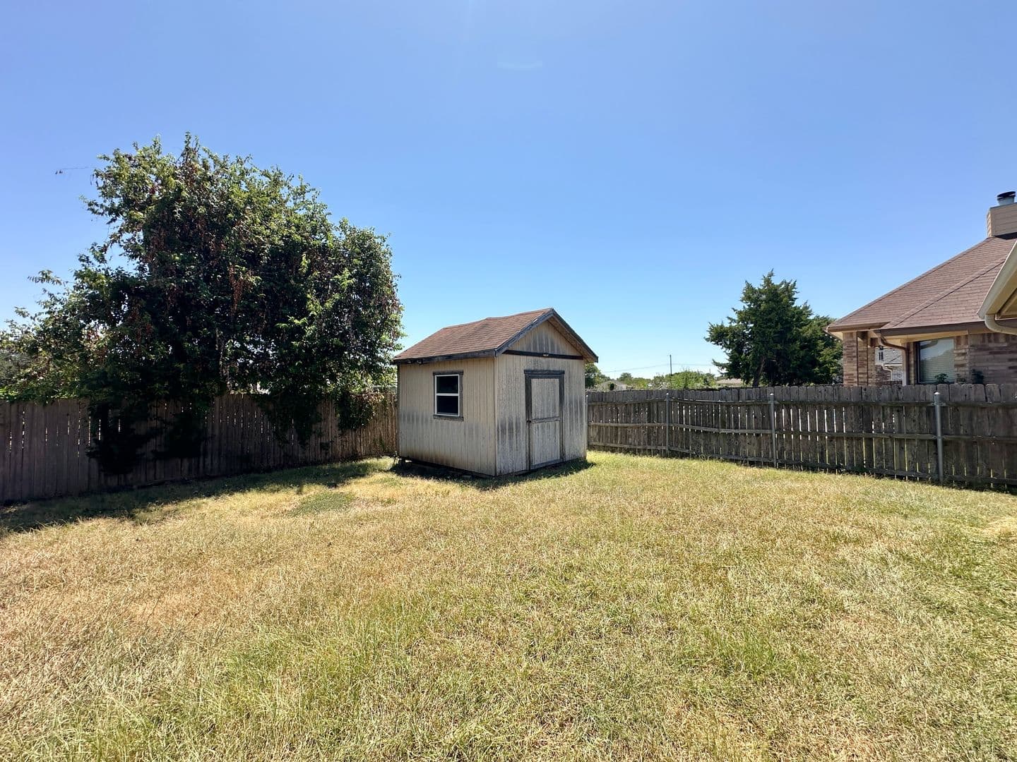 Belton House: 705 Marshall Dr
