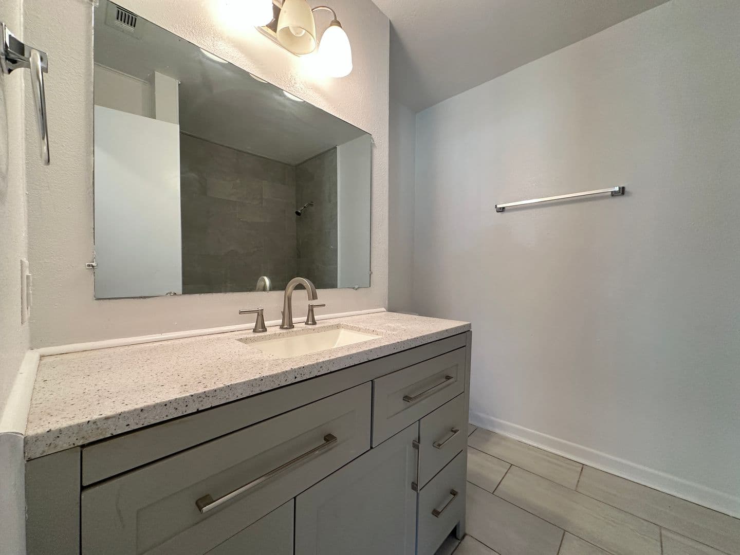 Temple House: 3822 Valley View Drive