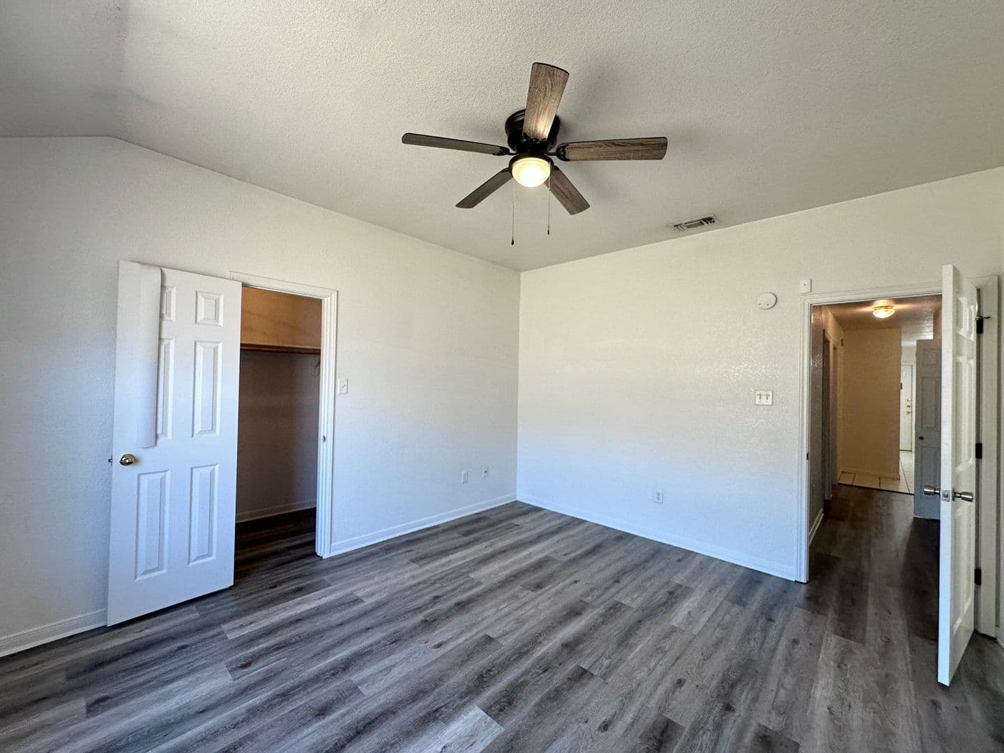 Killeen Multiplex: 3105 Dannen Court
