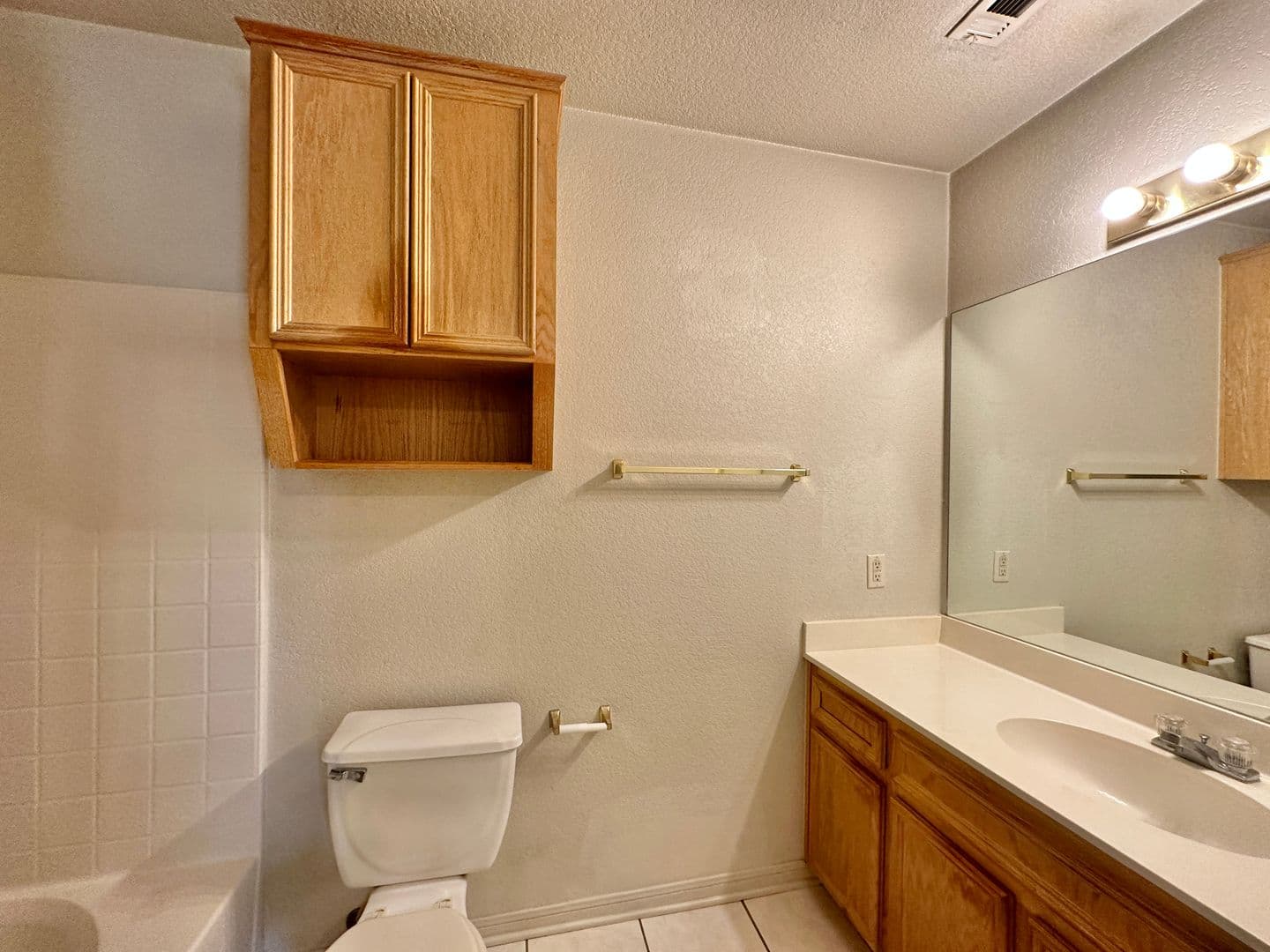 Killeen House: 5206 Daybreak Dr