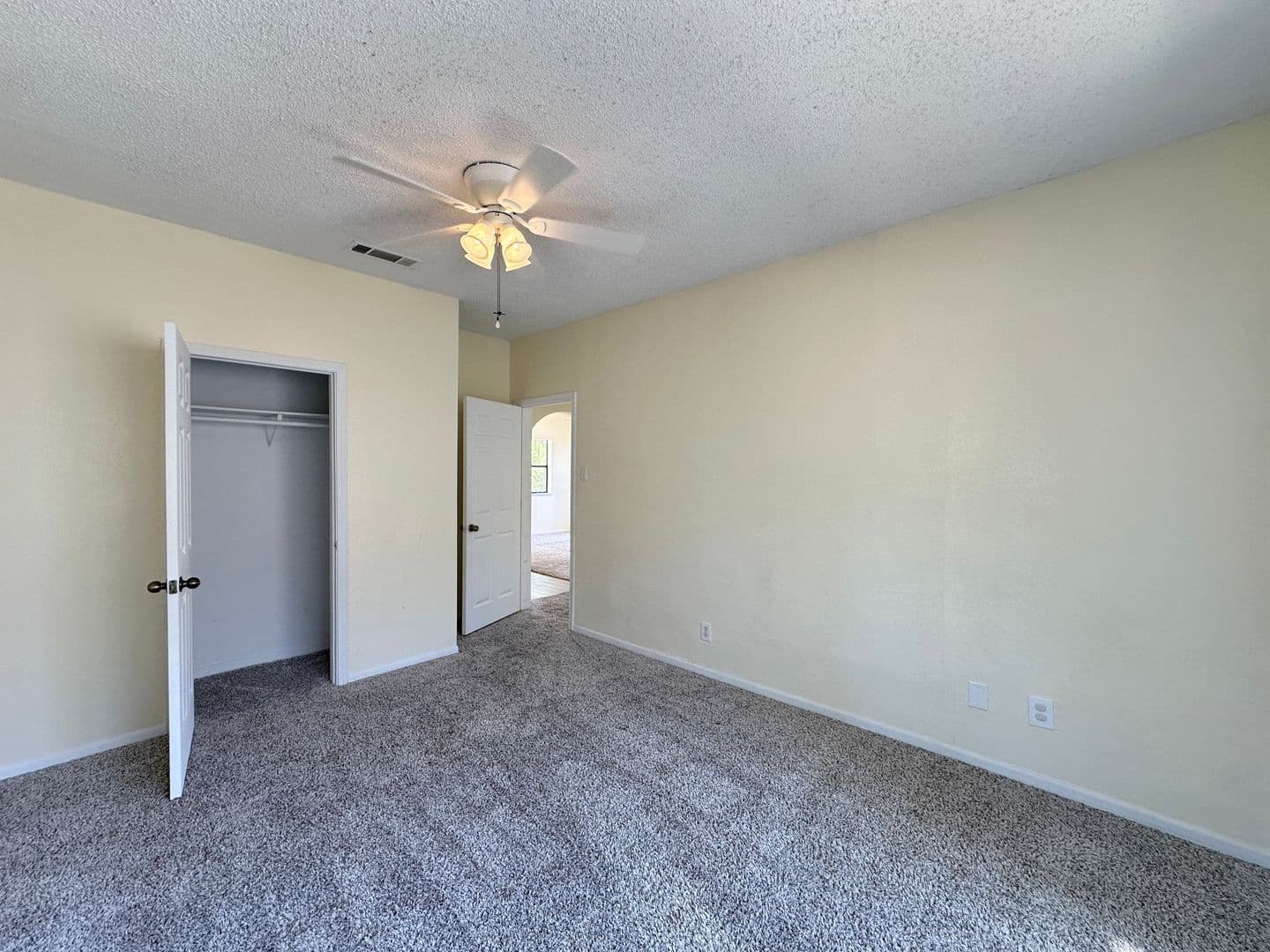 Temple House: 908 S. 25th Street