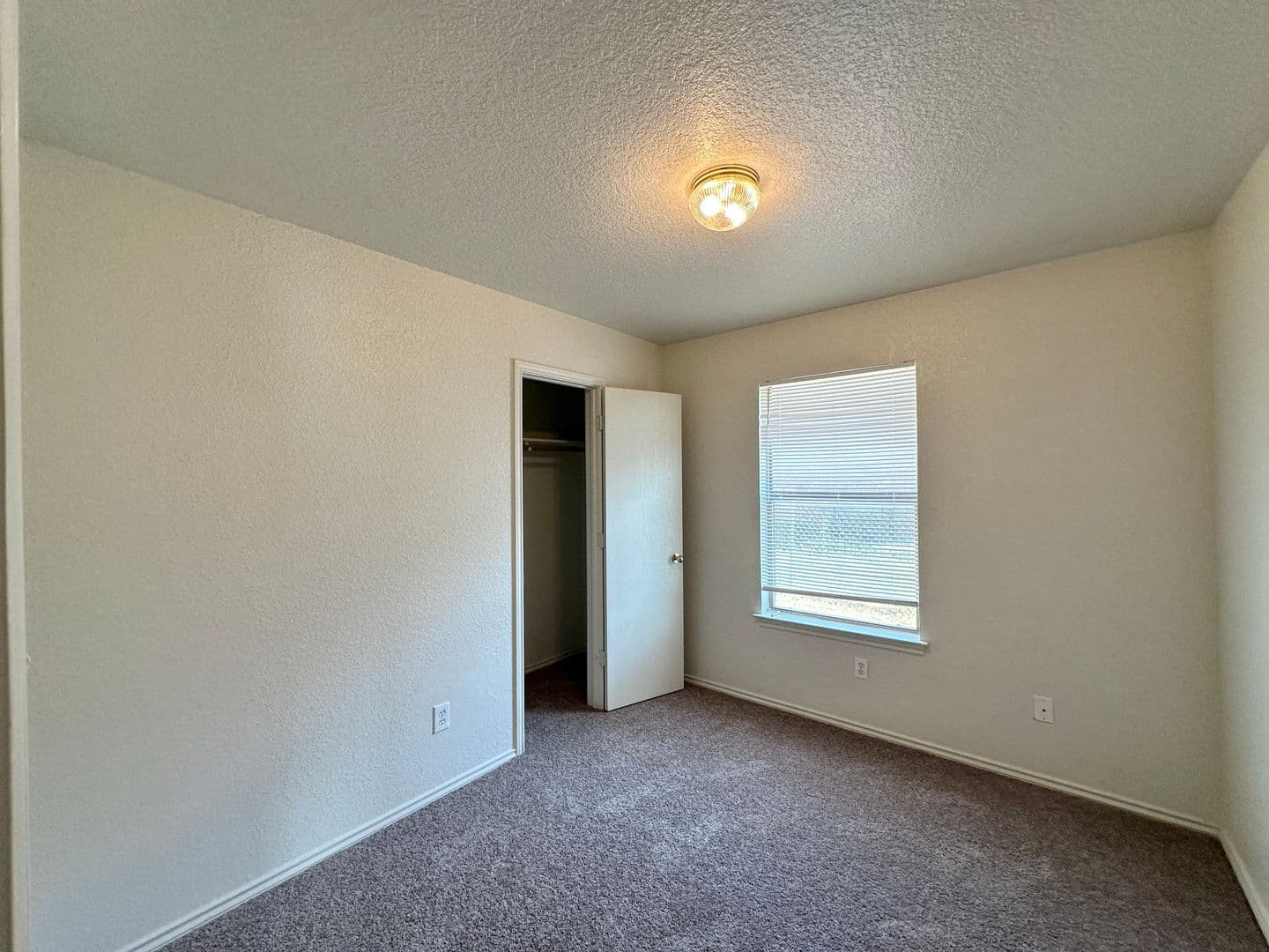 Killeen Multiplex: 2608 Alma Dr