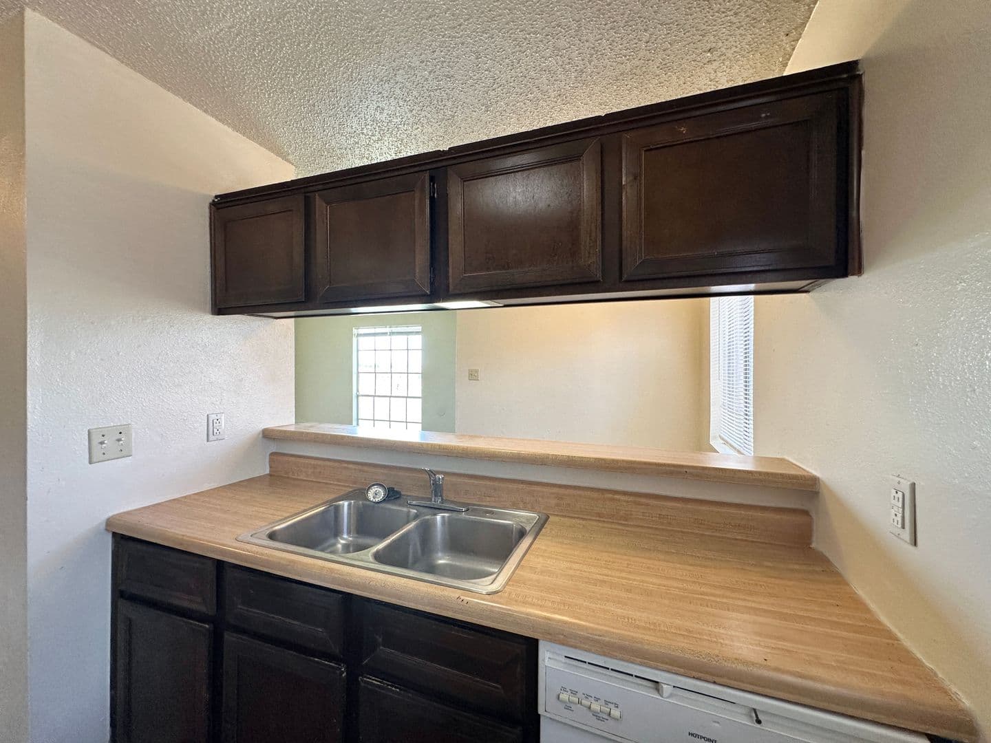 Killeen Apartment: 2104 N WS Young Dr