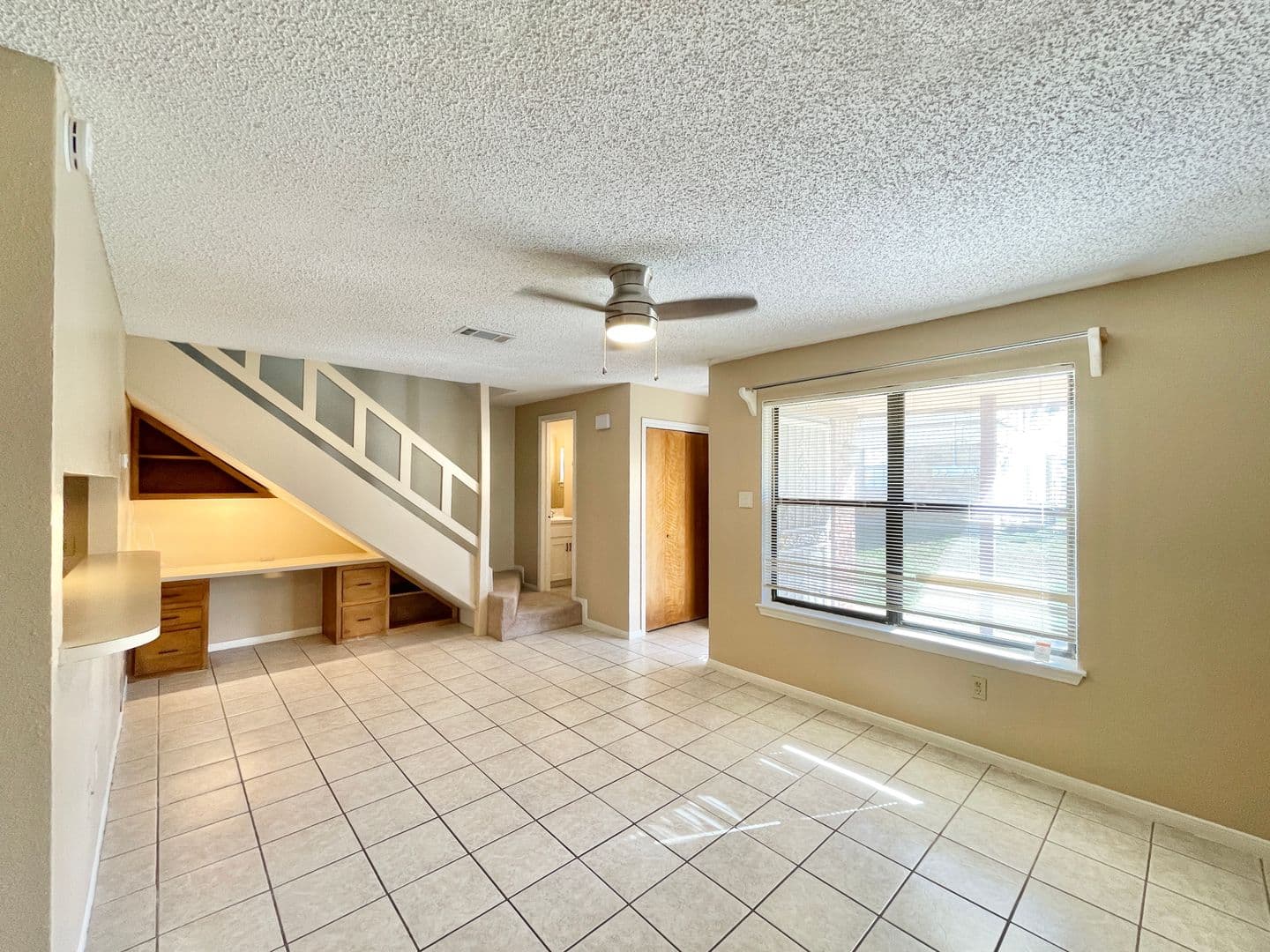 Killeen Townhome: 4806 Rainbow Cir