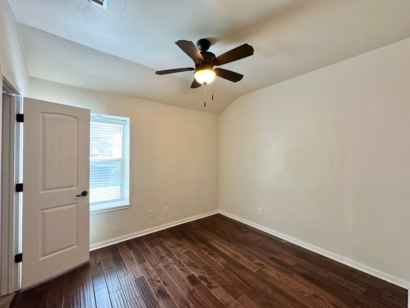 Killeen House: 6812 Deorsam Loop