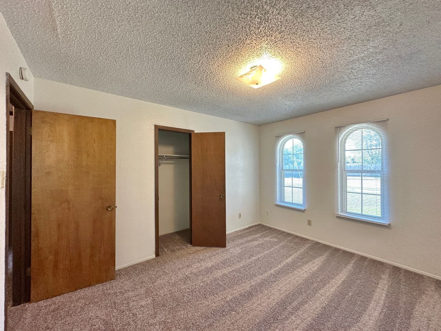 Killeen House: 1602 Becker Dr