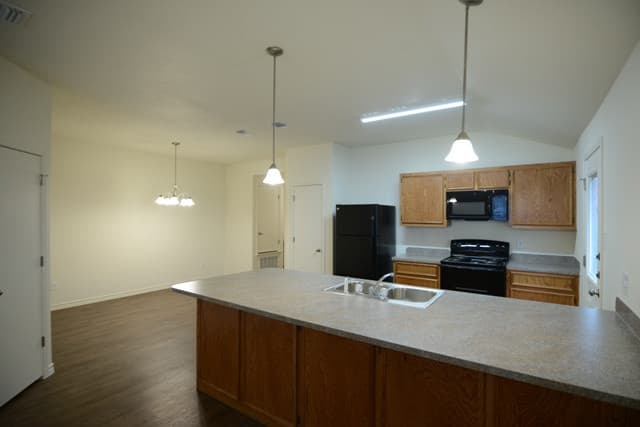 Killeen Multiplex: 913 Lasso Dr