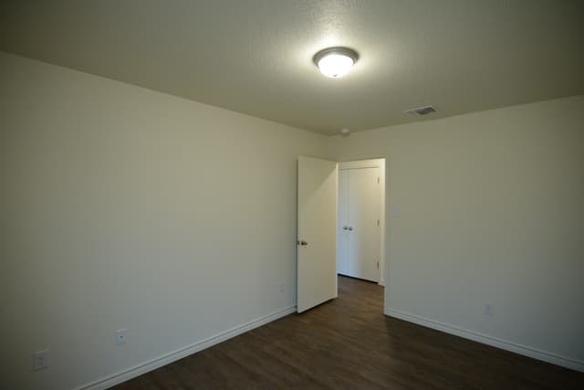 Killeen Multiplex: 913 Lasso Dr