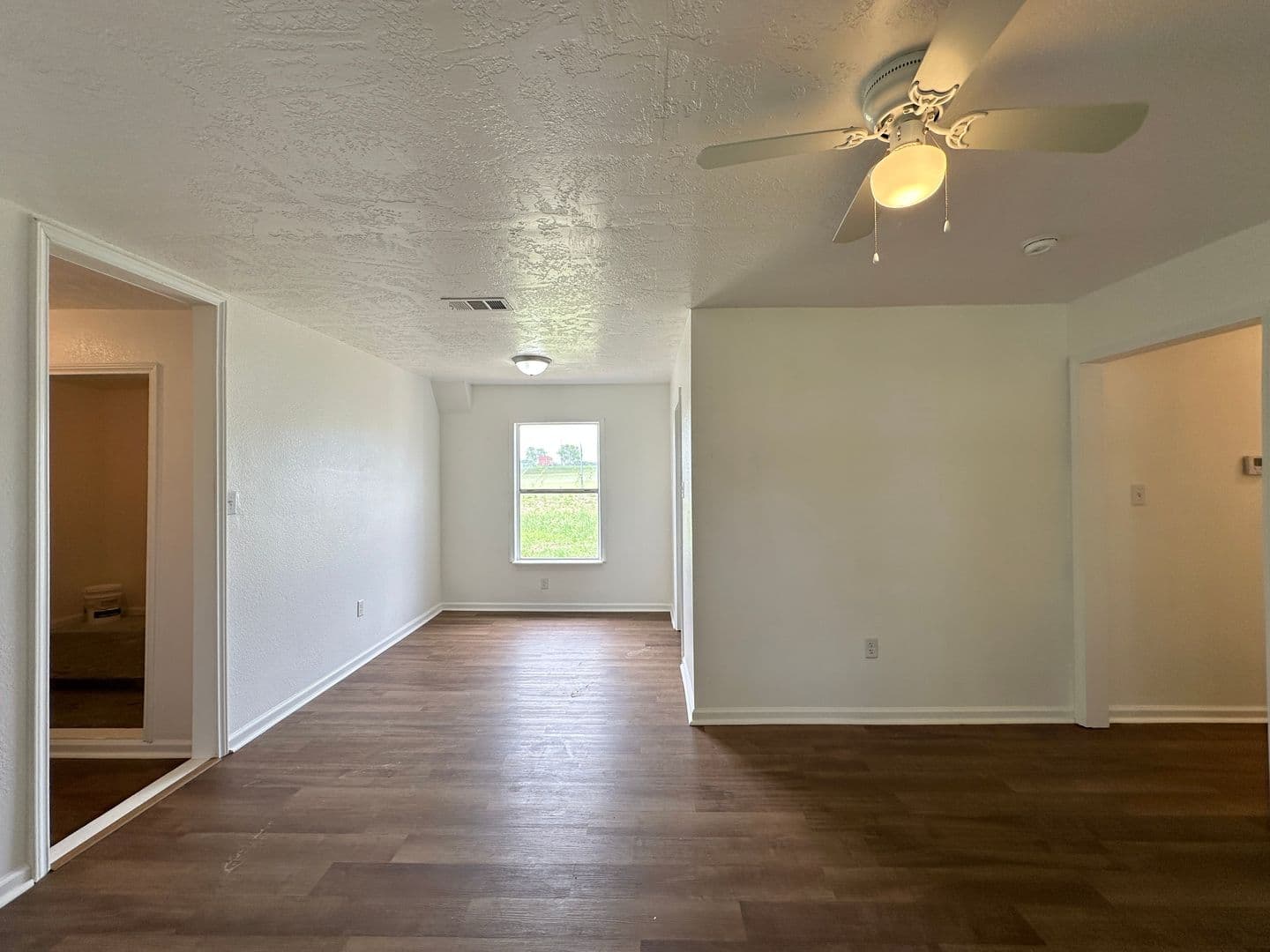 Killeen Multiplex: 1105/1107 Williamson Dr